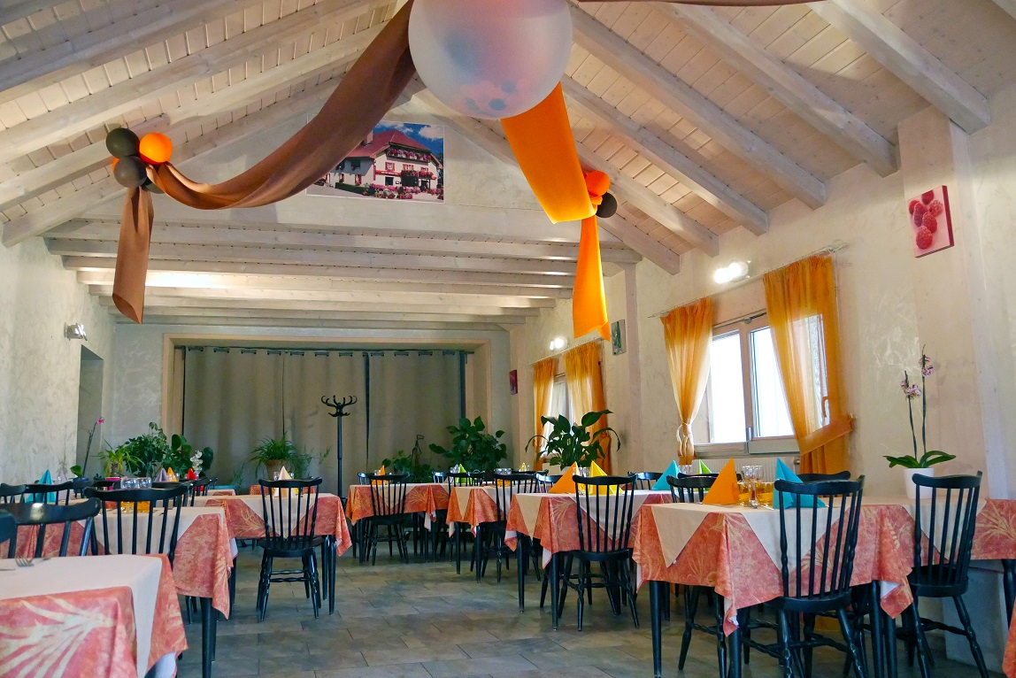 Vue de la salle du restaurant